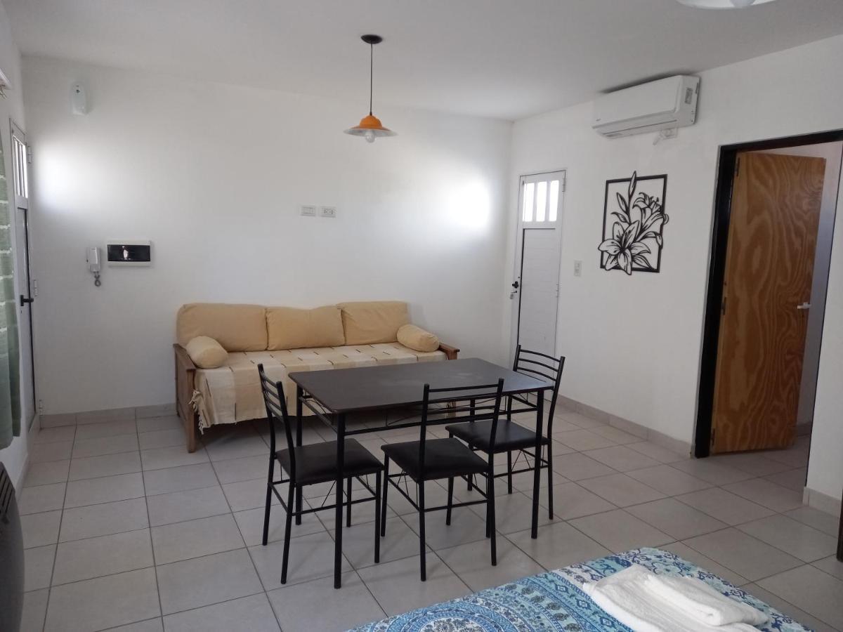 Departamentos Temporarios Raul B. Diaz Apartment Santa Rosa  Ngoại thất bức ảnh