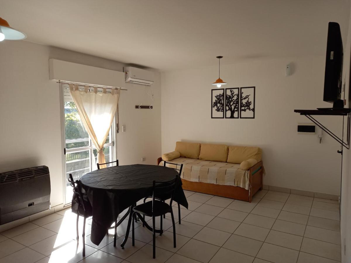 Departamentos Temporarios Raul B. Diaz Apartment Santa Rosa  Ngoại thất bức ảnh